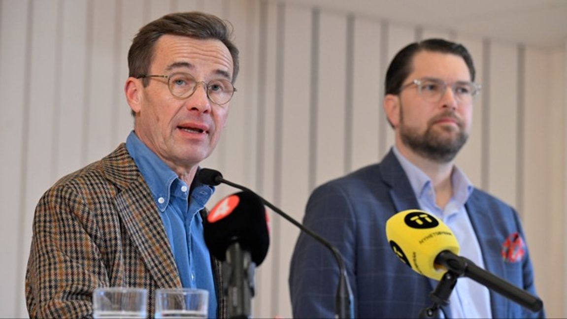 Moderaternas Ulf Kristersson och Sverigedemokraternas Jimmie Åkesson kan glädja sig åt en positiv trend för Tidöpartierna. Foto: Johan Nilsson/TT