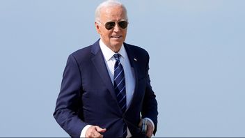 Joe Biden försvarar sin tidigare uttalanden om Donald Trump. Foto: Susan Walsh/AP/TT