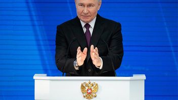 Rysslands president Vladimir Putin under sitt linjetal i Moskva. Foto: Alexander Zemlianichenko/AP/TT