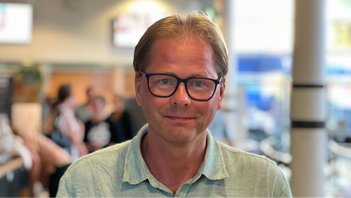 Kamrat Anders ”God ton” Lindberg, chefsideolog på Aftonbladet. Foto: Gustav Fröjdlund, CC BY-SA 4.0, via Wikimedia Commons
