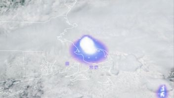 Satellitbild av när meteoren splittrades. Foto: Composite: NOAA Satellite and Information Service
