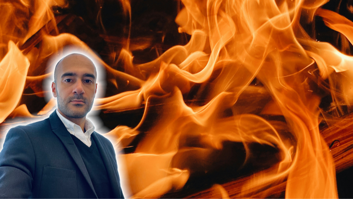 Krig och eld lever sina egna liv. Foto: Max Kukurudziak, Unsplash