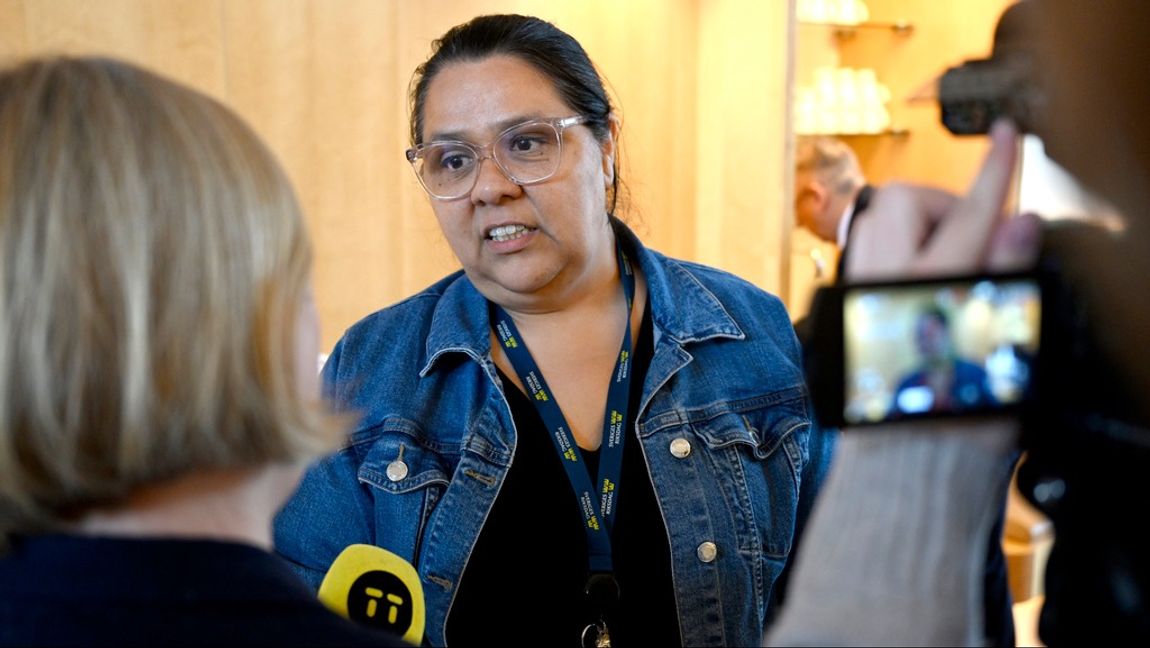 Lorena Delgado Varas var halvt sparkad med rättade sig inte i ledet. Nu vill partiet att hon åker ut. Foto: Pontus Lundahl/TT