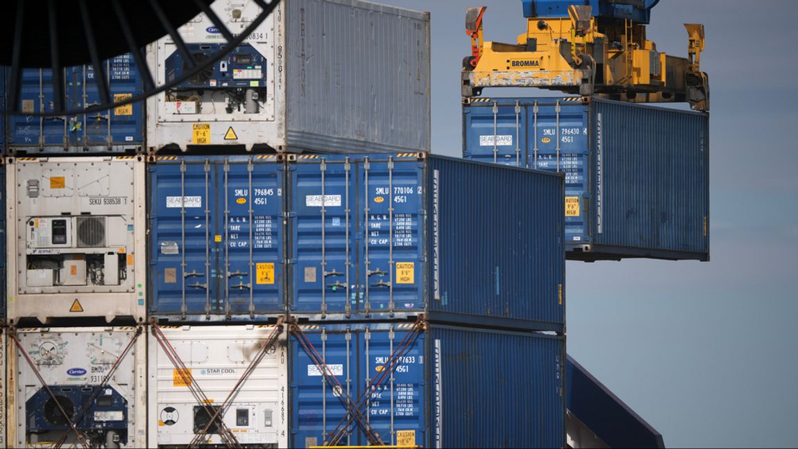 Svenska exportföretag tror på en ljusare framtid.Arkivbild. Matt Slocum/AP/TT