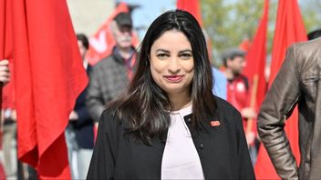 Nooshi Dadgostar (V). Foto: Mikael Fritzon/TT.