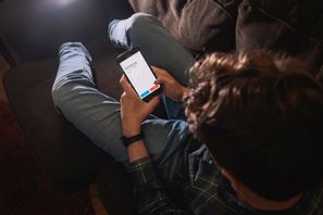 Meme-aktier lockar unga, riskbenägna investerare, de flesta män. Arkivbild. Stina Stjernkvist/TT