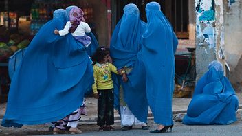 Hedersnormer kan numera diskuteras. Andra frågor väntar på sin tur. Foto: Marius Arnesen (CC BY-SA 2.0)