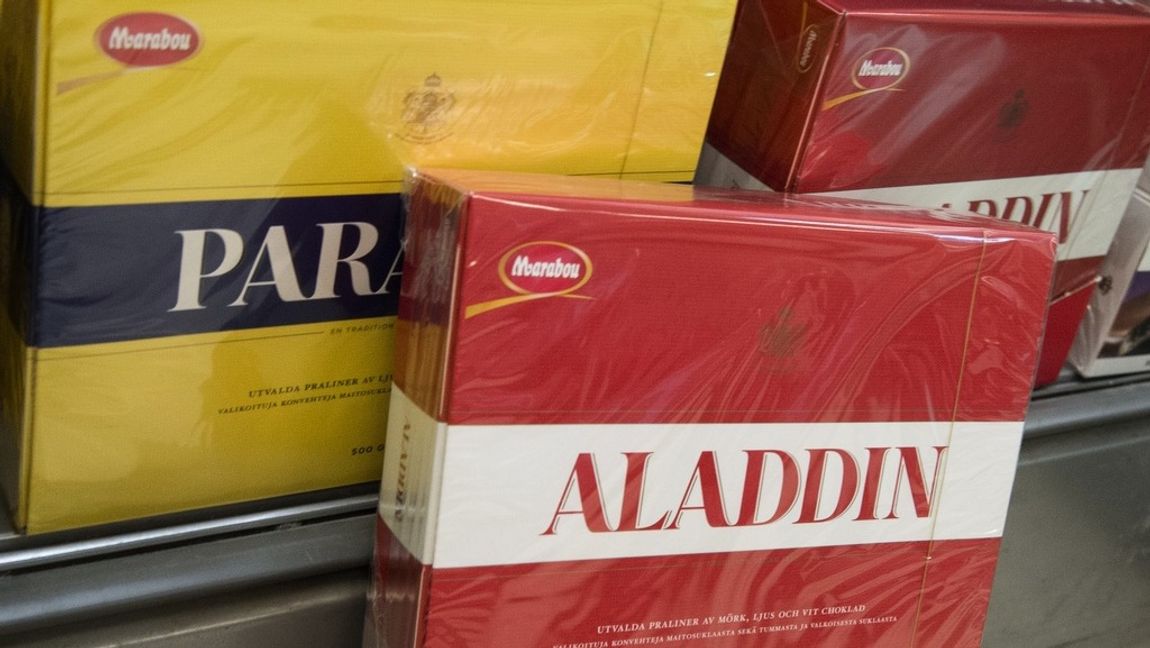 Marabou var tidigare ett av de starkaste varumärkena på den svenska godismarknaden. Men varumärket faller medan kriget i Ukraina går vidare och allt fler konsumenter och butiker väljer bort produkterna. Foto: Bertil Enevåg Ericson / TT 