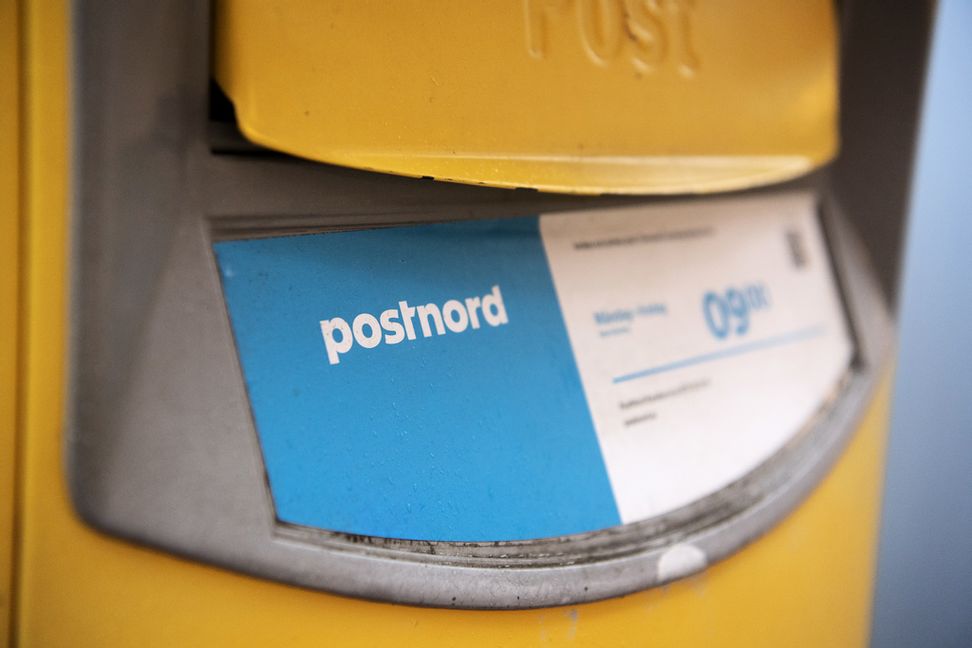 Det sista postflyget har landat på Gotland. Hädanefter transporteras posten med båt. Foto:  Jessica Gow/TT