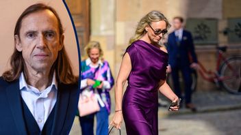 Jessica Stegrud anländer till gudstjänsten i Storkyrkan i samband med riksmötets öppnande. Foto: Magnus Lejhall/TT