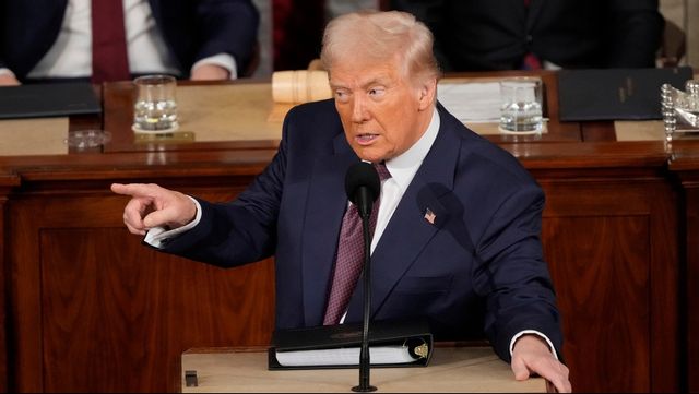 Trump höll ett rekordlångt tal. Foto: Ben Curtis/AP/TT 