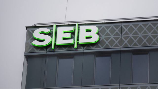 Skylt på SEB kontor i Solna. Foto: Viktoria Bank / TT /