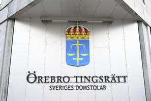 En polis har begärts häktad för grov misshandel. Förhandling sker i Örebro tingsrätt på tisdag. Arkivbild. Jessica Gow/TT