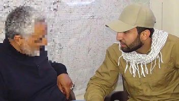 Mohammad Baqer Saad Dawood Al-Saadi (t.h) står åtalad för terrorbrott i USA. Foto: Dpt. of Justice, public domain.
