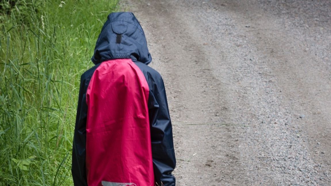 Fler barn lider av dålig miljö hemma. Foto: Henrik Holmberg/TT.