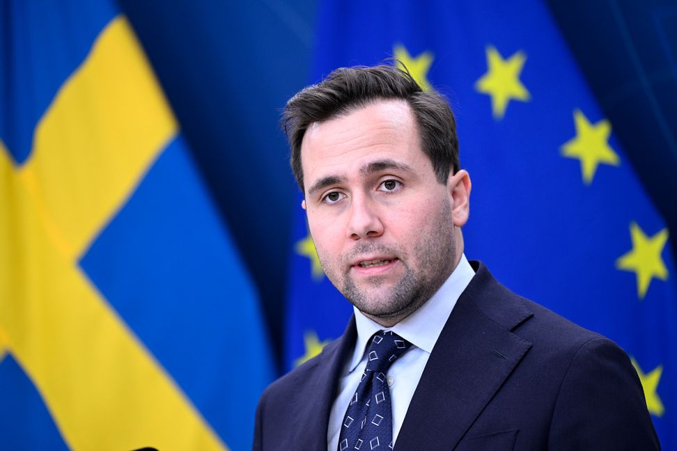 Bistånds- och utrikeshandelsminister Benjamin Dousa (M) fortsätter att lägga om svensk biståndspolitik. Jessica Gow/TT