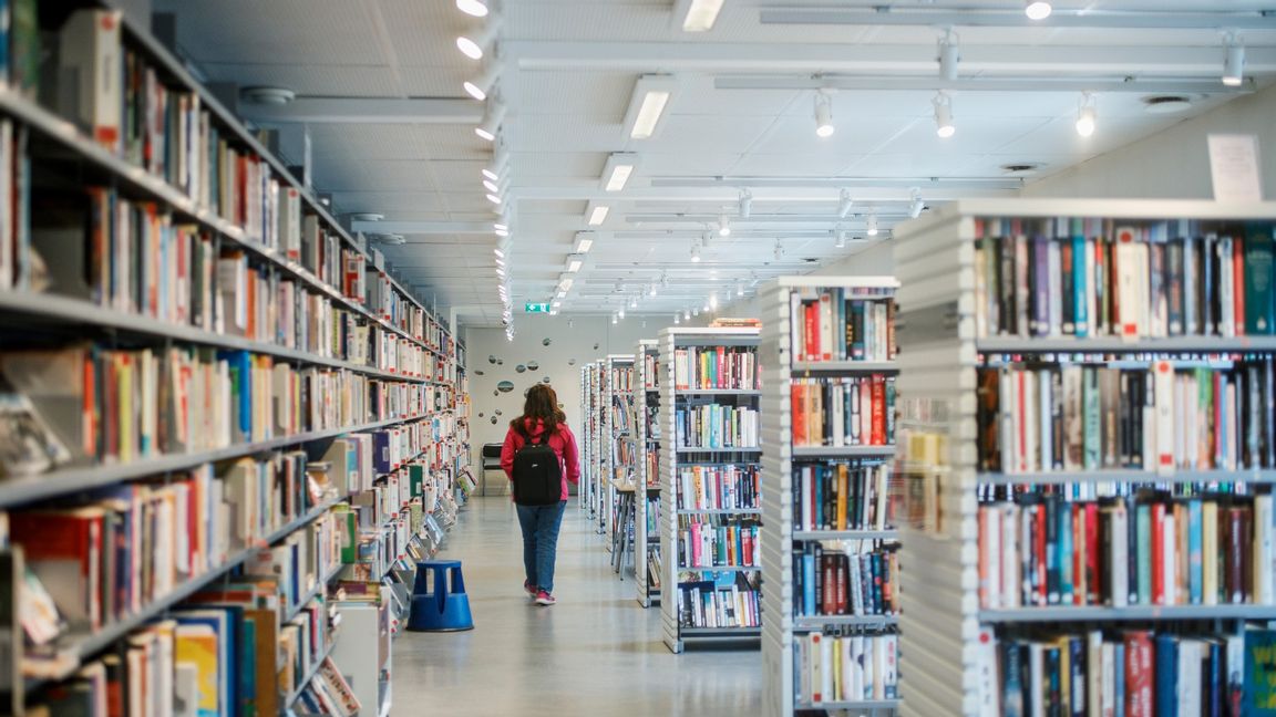 Folkbiblioteken behöver fyllas på med böcker om konservatismens idéer. Foto: Simon Rehnström, SvD/TT.