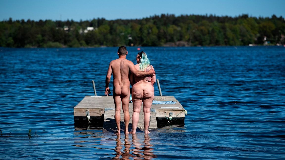 Den nakna livsstilen ser ut att ha fått ett uppsving under pandemin. Naturistorganisationer världen över har noterat ett ökat intresse. Foto: TT.