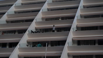 Fyra män döms till över 35 års fängelse för en gruppvåldtäkt på en norsk kvinna på Gran Canaria 2021. Foto: Renata Brito