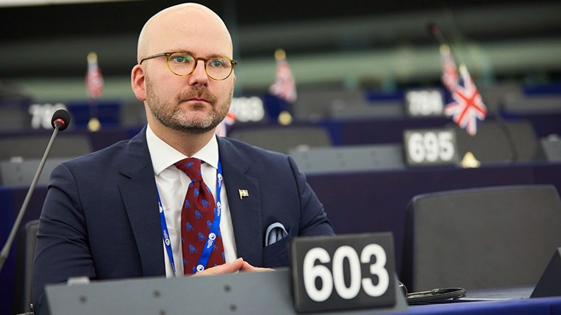 Charlie Weimers (SD) i EU-parlamentet. Foto: Fredrik Persson/TT