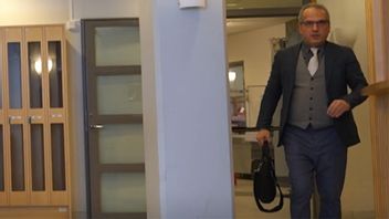 Den 55-årige Soheil Naderi har inte kommenterat uppgifterna. Foto: Skärmdump SvT