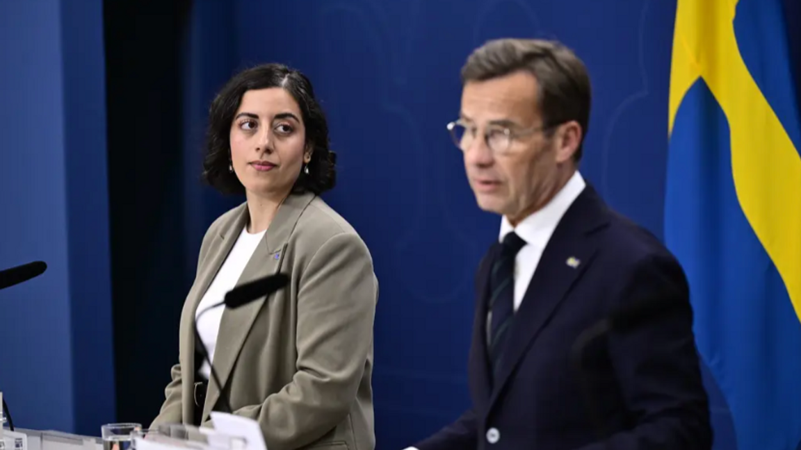 Liberalernas partiledare Simona Mohamsson och statsminister Ulf Kristersson (M). Spänning råder inom Tidö-alliansen efter att L sagt tvärnej till en regering med SD. Foto: Magnus Lejhall/TT