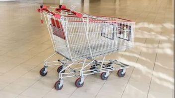 Per Ljungberg, innovationschef på Svensk Handel, larmar om e-handelns dramatiska fall på 16 procent i februari. Foto:TT