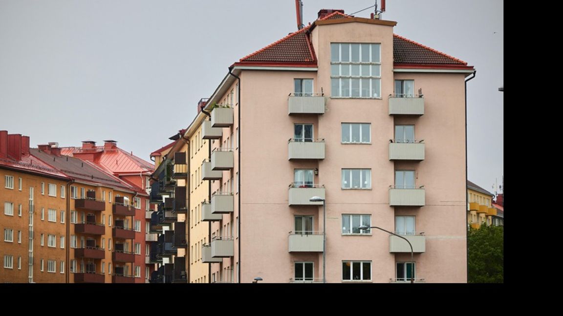 När är räntetoppen nådd? Det undrar många bostadsrättsinnehavare som nu får se boendekostnaderna skjuta i höjden. Arkivbild. Foto: Fredrik Persson/TT