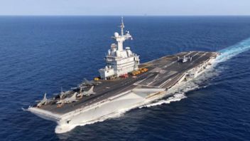Frankrikes atomdrivna hangarfartyg är på väg mot Hormuzsundet. Foto: United States Marine (public domain)