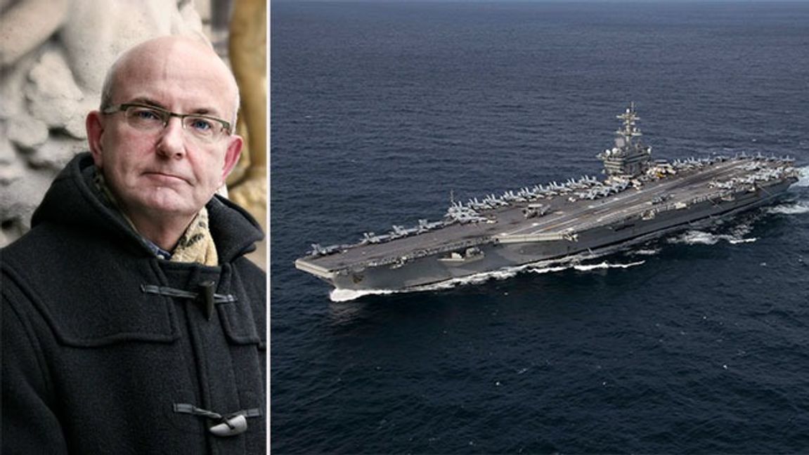 Peter Kadhammar och USS Abraham Lincoln. Bild: Caroline Andersson/Bonnier/CC BY-SA 3.0/Public Domain