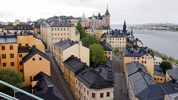 Den journalisttäta stadsdelen Södermalm och Riddarfjärden sett från en takbar. Foto: Ali Lorestani/TT