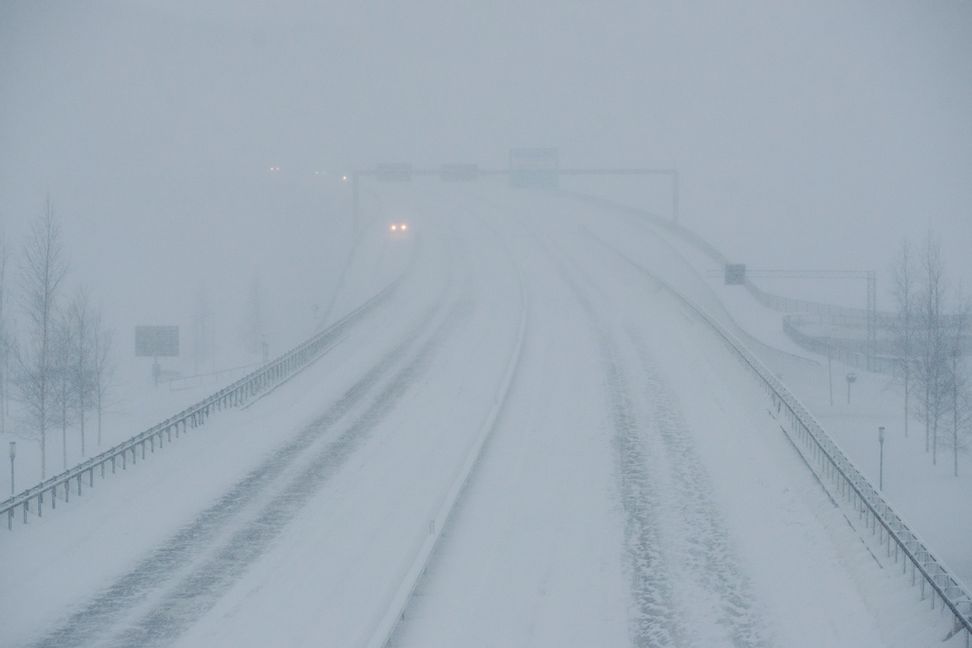 Vädervarningar för snö och vind är utfärdade i stora delar av landet. Arkivbild. Foto: Mats Andersson/TT