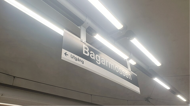 Mannen överlevde ett mordförsök vid en perrong i Bagarmossen 2024. Foto: Flygklubben via Wikimedia Commons (CC BY-SA 4.0)