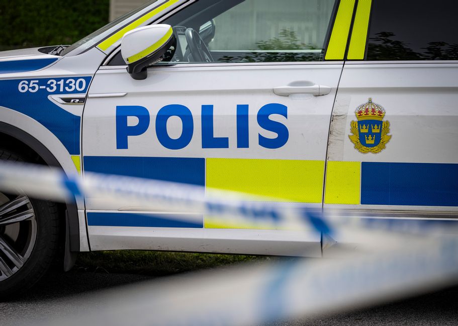 Polisen fick in ett larm om grovt våldsbrott natten till söndag. På platsen hittades en död man. Arkivbild. Foto: Johan Nilsson/TT