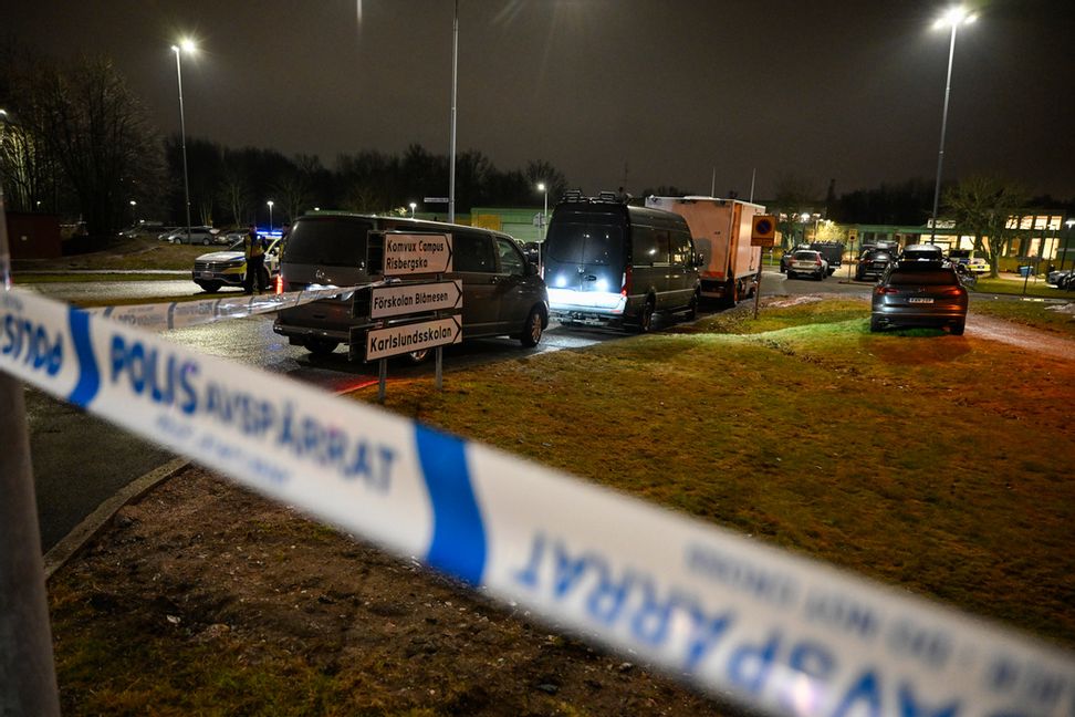 Avspärrningar vid Risbergska skolan i Örebro efter skolskjutningen. Pontus Lundahl/TT