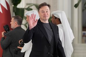 Elon Musk i Qatar. Foto: Alex Brandon/AP/TT