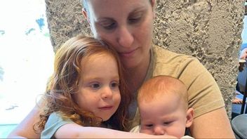 Shiri Bibas med sönerna Ariel och Kfir. Alla mördade. Foto: X