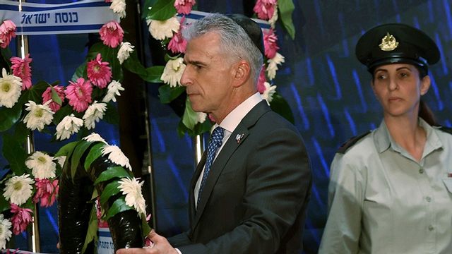 David Barnea, den nuvarande chefen för Mossad, vid en minnesceremoni för de soldater som fallit i Israels krig. Foto: Gil Cohen-Magen/AP/TT