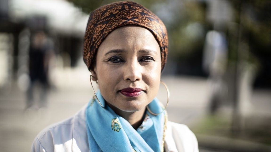 Saida Hussein Moge lämnar Socialdemokraterna och uppmanar folk att inte rösta på dem. Foto: Anders Deros/TT