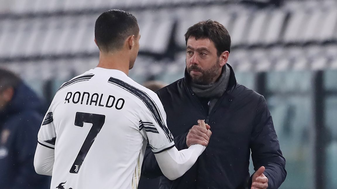 President Andrea Agnelli (t.h.) och resterande styrelse lämnar Juventus. Foto: Getty Images