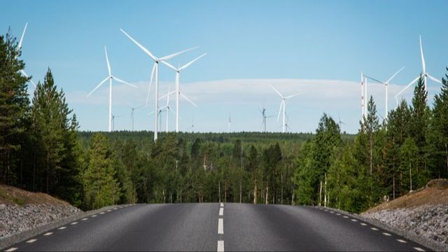Genrebild. Vindkraftverken på bilden har ingen koppling till de planerade i Smedjebacken. Foto: Helena Landstedt/TT.