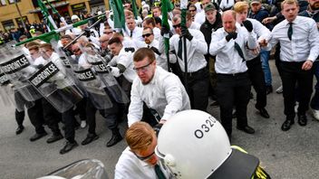 Kommittén har även haft uppdraget att överväga om det bör införas ett förbud mot rasistiska organisationer. FOTO: Björn Larsson Rosvall/TT.