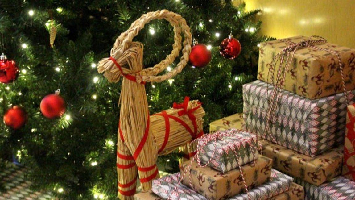 Varje jul blossar debatten upp om vilka traditioner som egentligen är svenska. Foto: Avery Jensen, CC BY-SA 4.0.