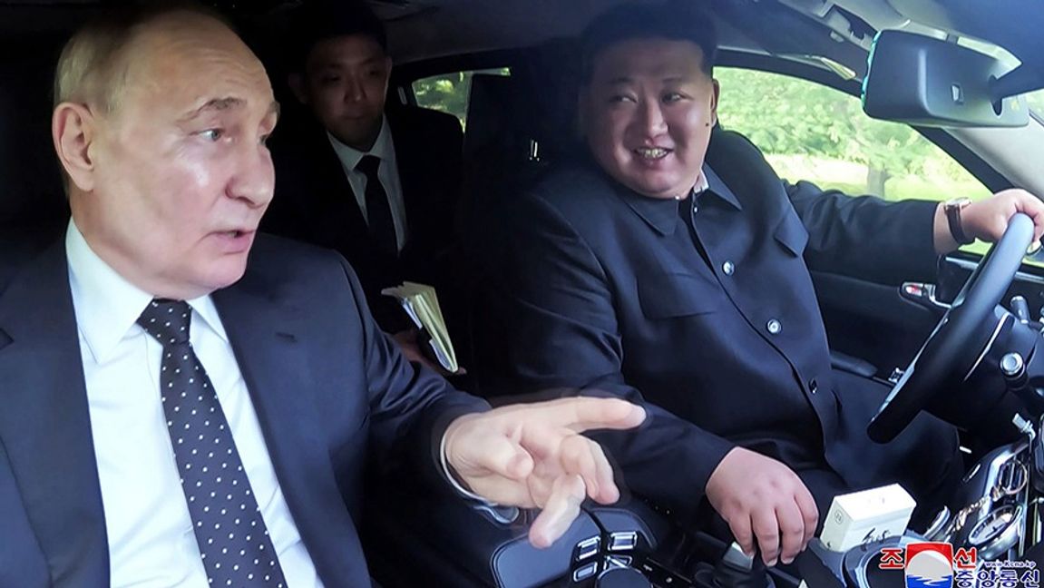 Vladimir Putin och Nordkoreas diktator Kim Jong-Un. Foto: Korean Central News Agency/Korea News Service via AP/TT