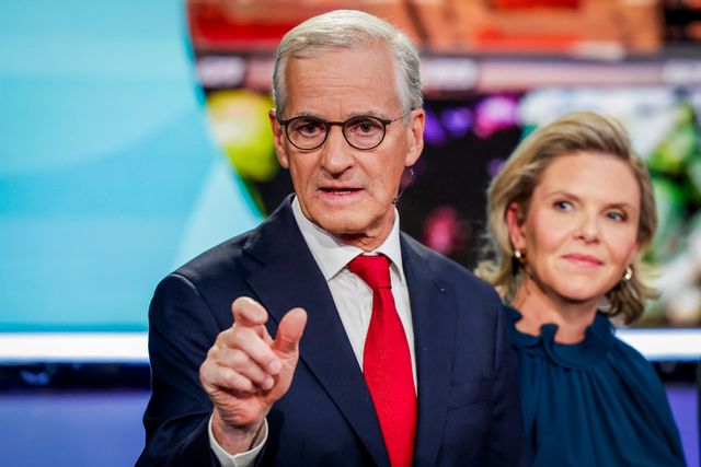 Statsminister Jonas Gahr Støre (Ap) och Fremskrittspartiets ledare Sylvi Listhaug i en partiledardebatt förra veckan. Foto: Paul S Amundsen/NTB/TT