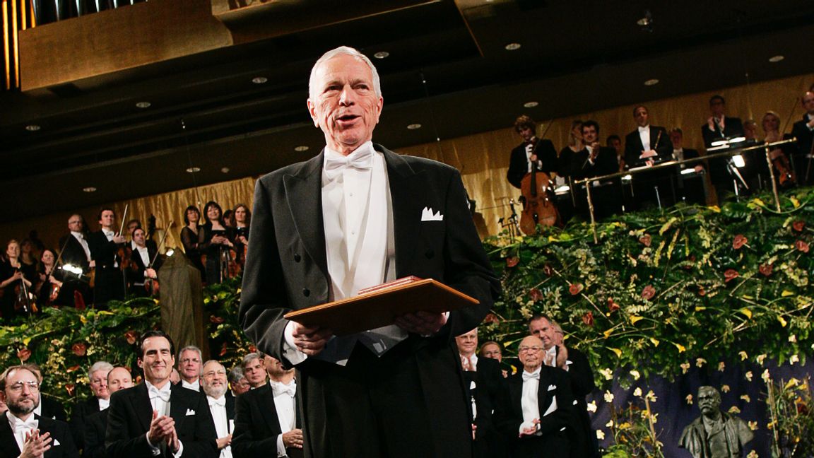 Edmund Phelps vid Nobelfestligheterna 2006. Foto: Jonas Ekströmer, TT