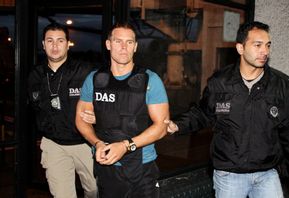 Jonas Falk när han greps i Colombia 2010. Foto: DAS/TT