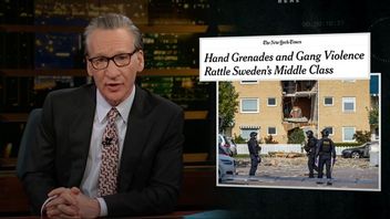 Bill Maher lägger ut texten om Sverige i senaste avsnittet av sin talkshow. Foto: Real Talk with Bill Maher/Youtube
