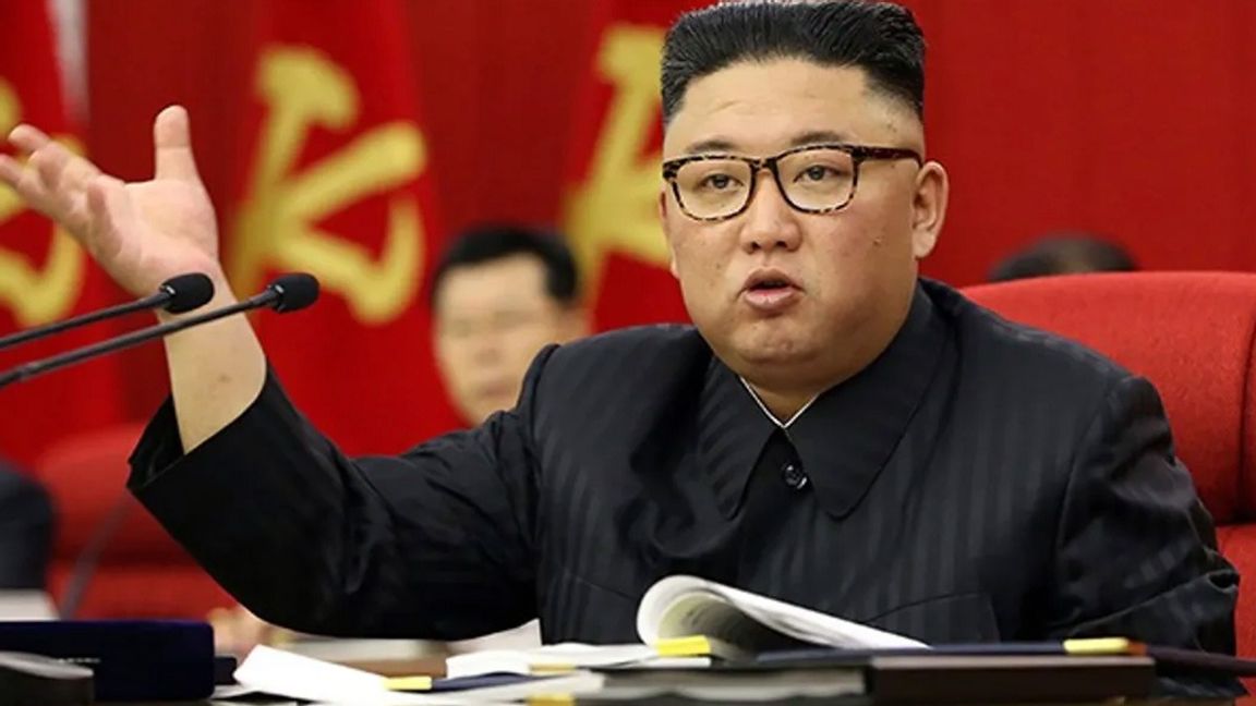 Kim Jong-Un vill närma sig Ryssland. Foto: AP/TT