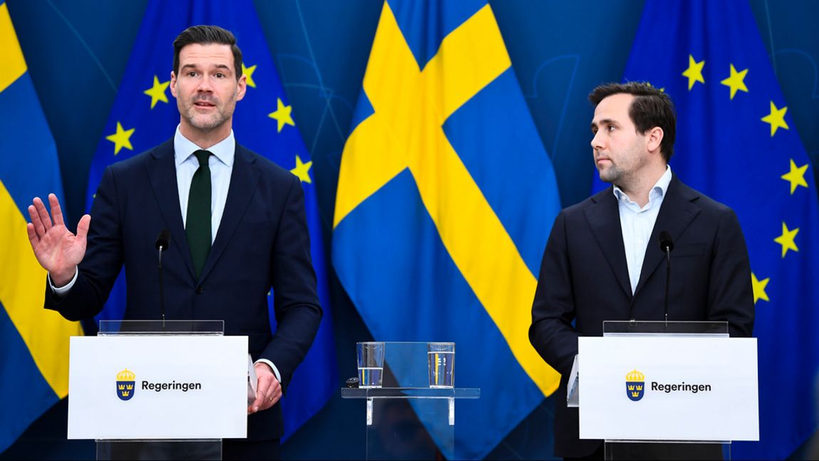 Migrationsminister Johan Forssell (M) och bistånds- och utrikeshandelsminister Benjamin Dousa (M) reste tillsammans till Syrien. Foto: Lars Schröder/TT